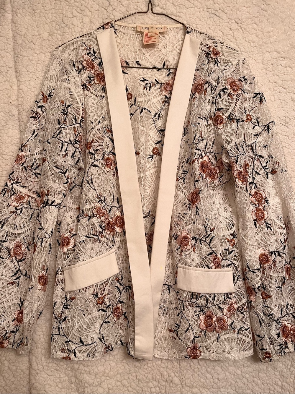 Luna Moon White Lace Blazer with Rose-Gold Floral Embroidery